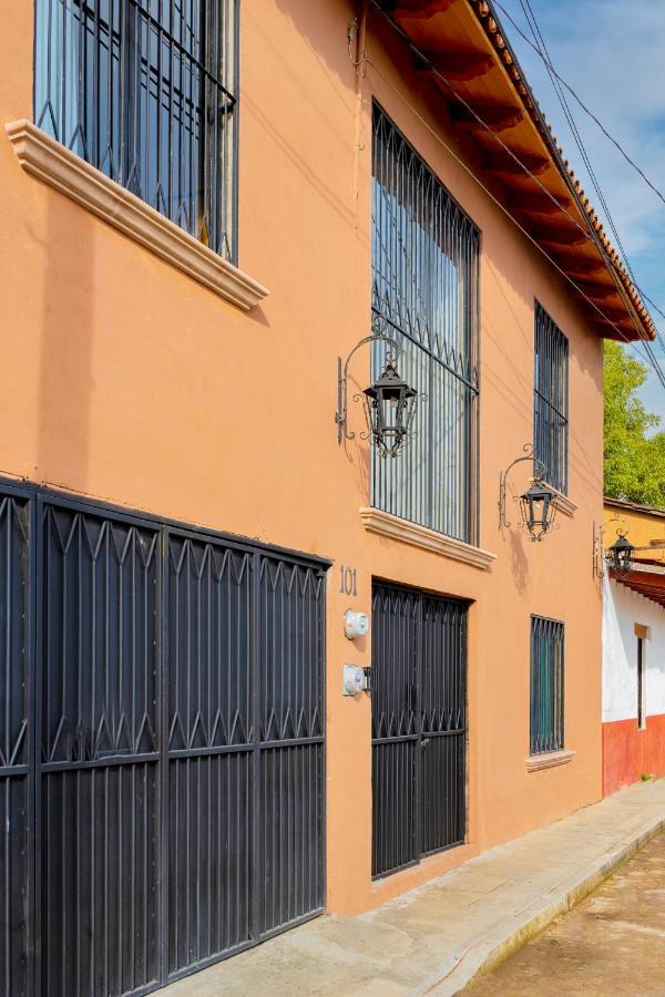Casa Lavanda Hotel Boutique Пацкуаро Экстерьер фото